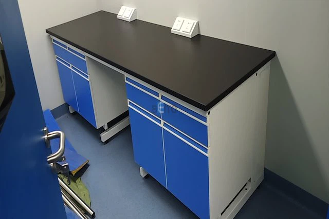 Fume Chamber in Chemistry Laboratory